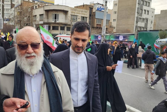 حضور مقامات عالی رتبه کشور و چهره‌های سیاسی در راهپیمایی ۲۲ بهمن + عکس و فیلم