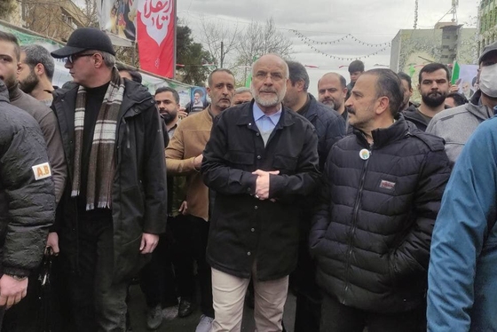 حضور مقامات عالی رتبه کشور و چهره‌های سیاسی در راهپیمایی ۲۲ بهمن + عکس و فیلم