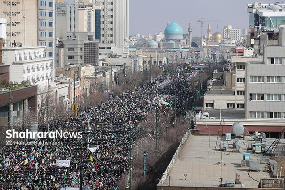 گزارش تصویری | راهپیمایی مردم مشهد در یوم الله ۲۲ بهمن ۱