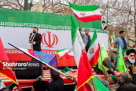 گزارش تصویری | راهپیمایی مردم مشهد در یوم الله ۲۲ بهمن ۲