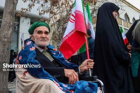 گزارش تصویری | راهپیمایی مردم مشهد در یوم الله ۲۲ بهمن ۲