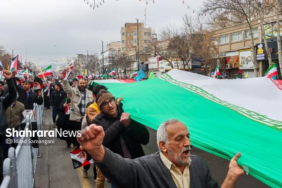 گزارش تصویری | راهپیمایی مردم مشهد در یوم الله ۲۲ بهمن ۲