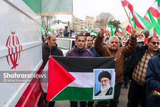گزارش تصویری | راهپیمایی مردم مشهد در یوم الله ۲۲ بهمن ۲