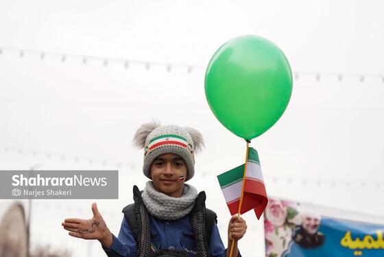 گزارش تصویری | یک روز، لبخند چند نسل