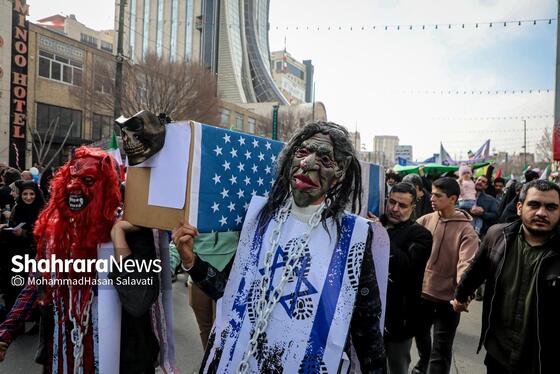 گزارش تصویری | راهپیمایی مردم مشهد در یوم الله ۲۲ بهمن -۳