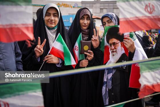 گزارش تصویری | نسل «z» پای کار انقلاب اسلامی