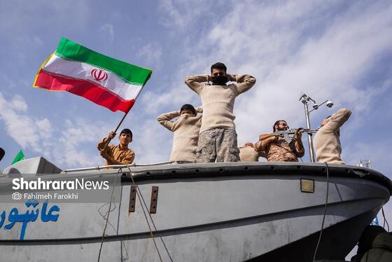 گزارش تصویری | نسل «z» پای کار انقلاب اسلامی