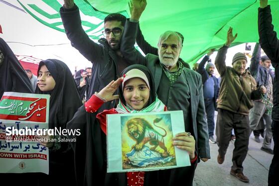 گزارش تصویری | پرچم بالاست