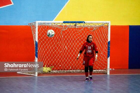 گزارش تصویری | لیگ برتر فوتسال بانوان | مسابقه فوتسال بازرگانی دائم پناه مشهد و سپاهان اصفهان