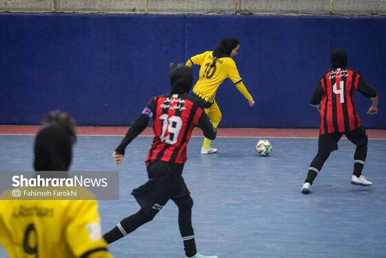 گزارش تصویری | لیگ برتر فوتسال بانوان | مسابقه فوتسال بازرگانی دائم پناه مشهد و سپاهان اصفهان