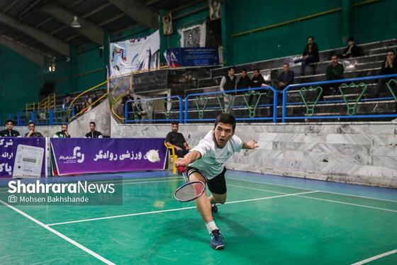 گزارش تصویری | مسابقه بدمینتون  پرتو نیروی روشا و چادر ملو اردکان