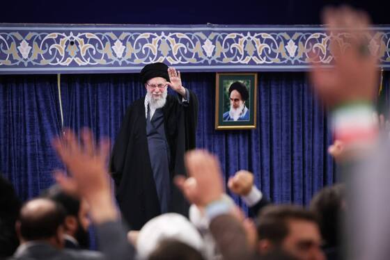 گزارش تصویری| دیدار پرشور هزاران نفر از مردم آذربایجان شرقی با رهبر معظم انقلاب (۲۸ بهمن ۱۴۰۴)