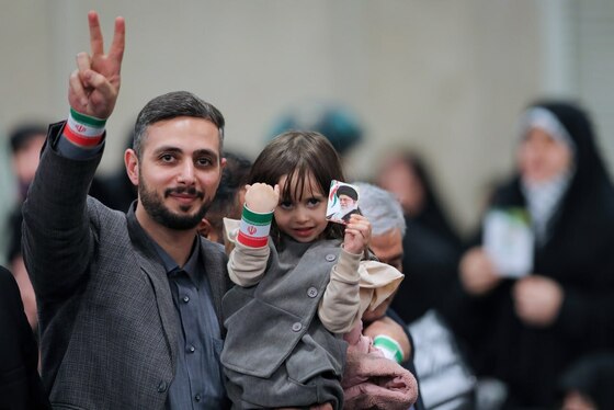 گزارش تصویری| دیدار پرشور هزاران نفر از مردم آذربایجان شرقی با رهبر معظم انقلاب (۲۸ بهمن ۱۴۰۴)