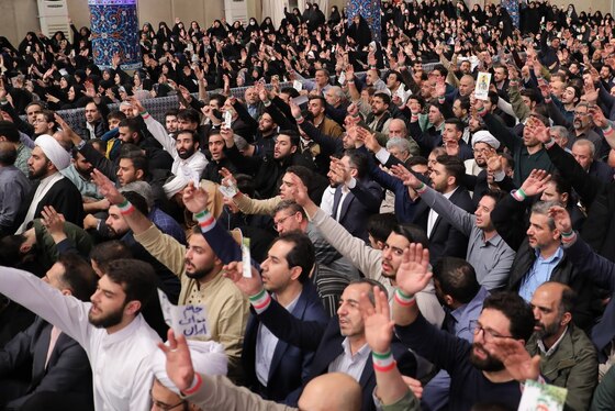 گزارش تصویری| دیدار پرشور هزاران نفر از مردم آذربایجان شرقی با رهبر معظم انقلاب (۲۸ بهمن ۱۴۰۴)