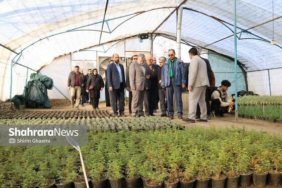 گزارش تصویری | بازدید از مرکز تولیدات سازمان پارک‌ها و فضای سبز