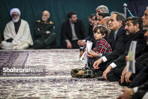 گزارش تصویری | مراسم چهلم شهدای حوادث دی ماه در حرم مطهر رضوی با حضور رئیس جمهور