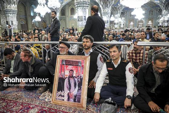 گزارش تصویری | مراسم چهلم شهدای حوادث دی ماه در حرم مطهر رضوی با حضور رئیس جمهور