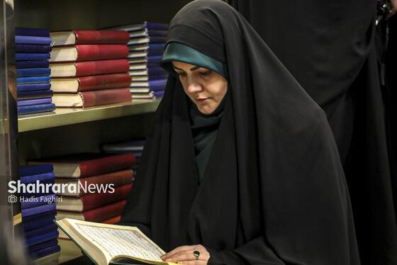 گزارش تصویری | مراسم چهلم شهدای حوادث دی‌ماه، در حرم امام‌رضا(ع)