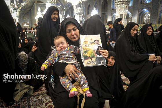 گزارش تصویری | مراسم چهلم شهدای حوادث دی‌ماه، در حرم امام‌رضا(ع)