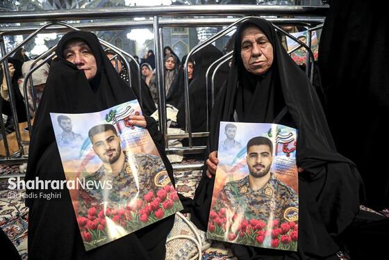 گزارش تصویری | مراسم چهلم شهدای حوادث دی‌ماه، در حرم امام‌رضا(ع)