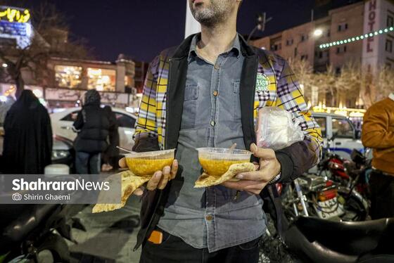 گزارش تصویری | صفای سفره‌های ساده افطار