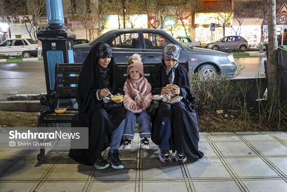 گزارش تصویری | صفای سفره‌های ساده افطار