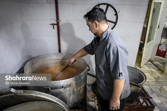 گزارش تصویری | افطاری ساده، مسجد المنتظر