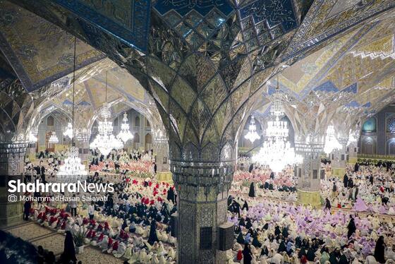 گزارش تصویری | ضیافت افطار دختران روزه اولی در حرم مطهر امام رضا(ع)