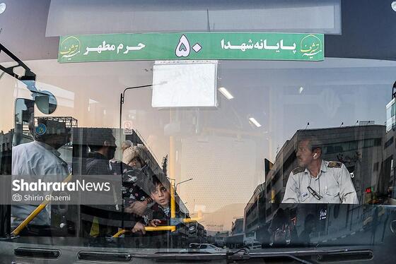 گزارش تصویری | افطاری ساده، رانندگان اتوبوس شهری