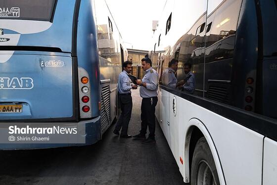 گزارش تصویری | افطاری ساده، رانندگان اتوبوس شهری