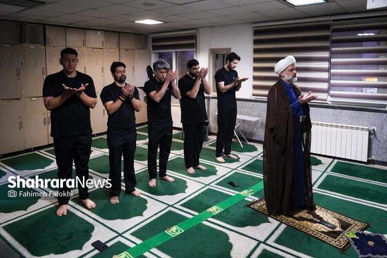 گزارش تصویری | افطاری ساده،آتش‌نشانان