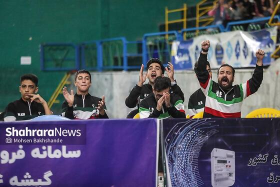 گزارش تصویری | لیگ برتر بدمینتون | مسابقه بدمینتون پرتو نیروی روشا مشهد و رعد پدافند کرمان