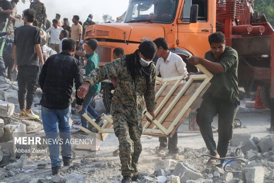 گزارش تصویری | مادران داغدار میناب (۹ اسفند ۱۴۰۴)