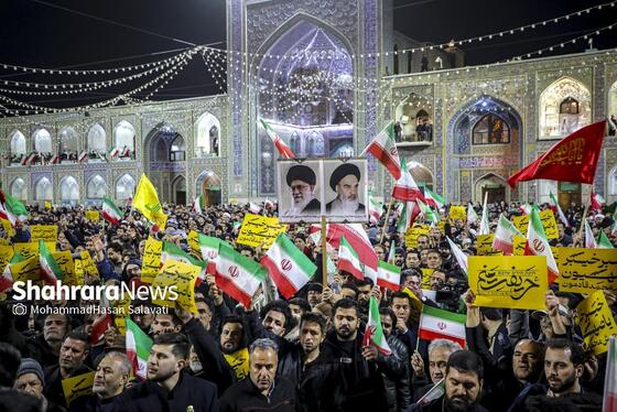 گزارش تصویری | اجتماع مردم مشهد در محکومیت حملات آمریکایی، صهیونی به ایران در حرم مطهر رضوی