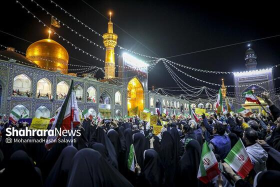 گزارش تصویری | اجتماع مردم مشهد در محکومیت حملات آمریکایی، صهیونی به ایران در حرم مطهر رضوی