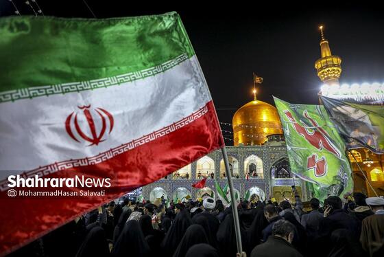 گزارش تصویری | اجتماع مردم مشهد در محکومیت حملات آمریکایی، صهیونی به ایران در حرم مطهر رضوی