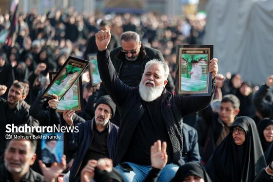 گزارش تصویری | عزاداری شهادت رهبر معظم انقلاب اسلامی، در حرم امام‌رضا (ع) - ۲