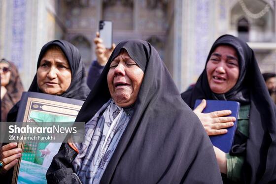 گزارش تصویری | موج عشق و اشک در عزای شهادت رهبر معظم انقلاب اسلامی، در حرم امام‌رضا (ع)