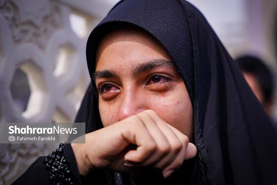 گزارش تصویری | موج عشق و اشک در عزای شهادت رهبر معظم انقلاب اسلامی، در حرم امام‌رضا (ع)