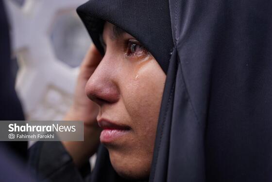 گزارش تصویری | موج عشق و اشک در عزای شهادت رهبر معظم انقلاب اسلامی، در حرم امام‌رضا (ع)