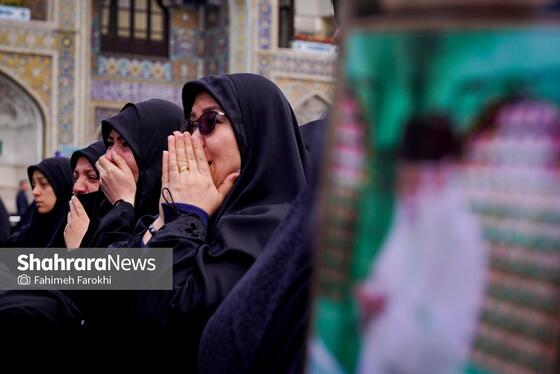 گزارش تصویری | موج عشق و اشک در عزای شهادت رهبر معظم انقلاب اسلامی، در حرم امام‌رضا (ع)
