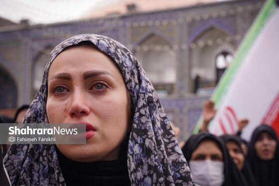 گزارش تصویری | موج عشق و اشک در عزای شهادت رهبر معظم انقلاب اسلامی، در حرم امام‌رضا (ع)