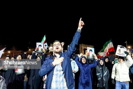 گزارش تصویری اولین شب سوگواری مردم به مناسبت شهادت مقام معظم رهبری