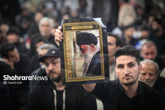 گزارش تصویری | حضور باشکوه مردم در مراسم عزاداری شهادت قائد امت در حرم امام‌رضا(ع)