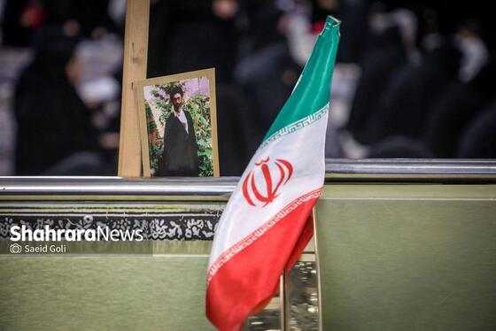 گزارش تصویری | حضور باشکوه مردم در مراسم عزاداری شهادت قائد امت در حرم امام‌رضا(ع)