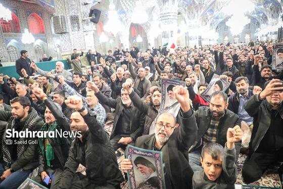 گزارش تصویری | حضور باشکوه مردم در مراسم عزاداری شهادت قائد امت در حرم امام‌رضا(ع)