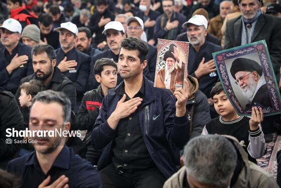 گزارش تصویری | حضور باشکوه مردم در مراسم عزاداری شهادت قائد امت در حرم امام‌رضا(ع)