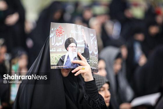 گزارش تصویری | حضور باشکوه مردم در مراسم عزاداری شهادت قائد امت در حرم امام‌رضا(ع)