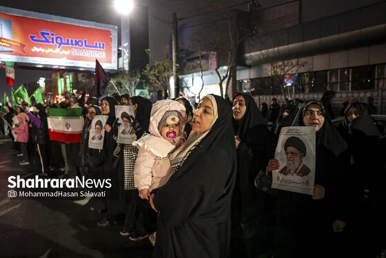 گزارش تصویری | تجمع مردم مشهد در سوگ رهبر انقلاب | بولوار هاشمیه