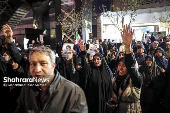 گزارش تصویری | تجمع مردم مشهد در سوگ رهبر انقلاب | بولوار هاشمیه